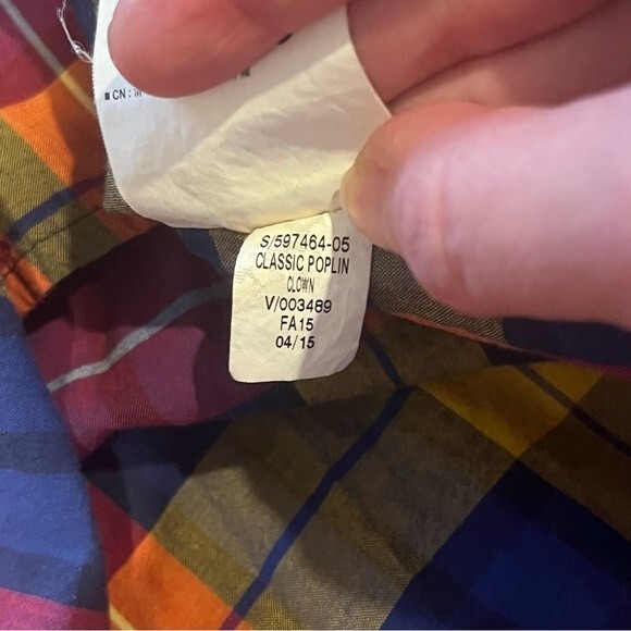 Old Navy Classic Poplin Button-Down Shirt in Clown Size Medium - Picture 8 of 8